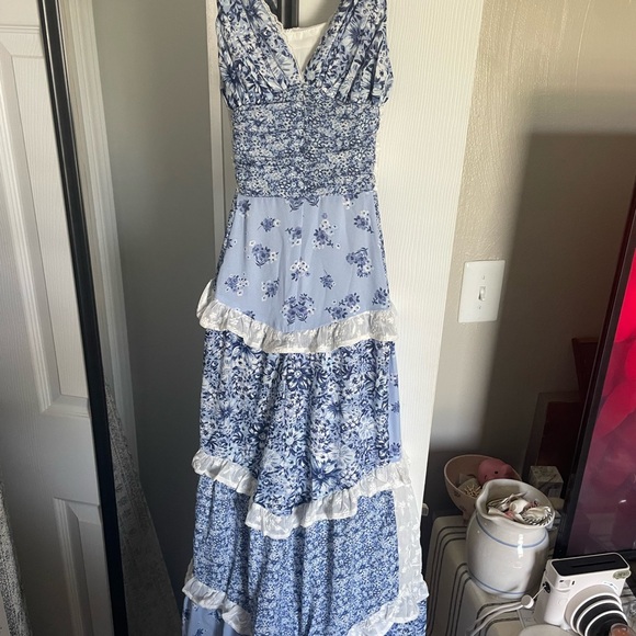 Altar'd State Blue and White Sleeveless Maxi Sundress - Picture 1 of 8